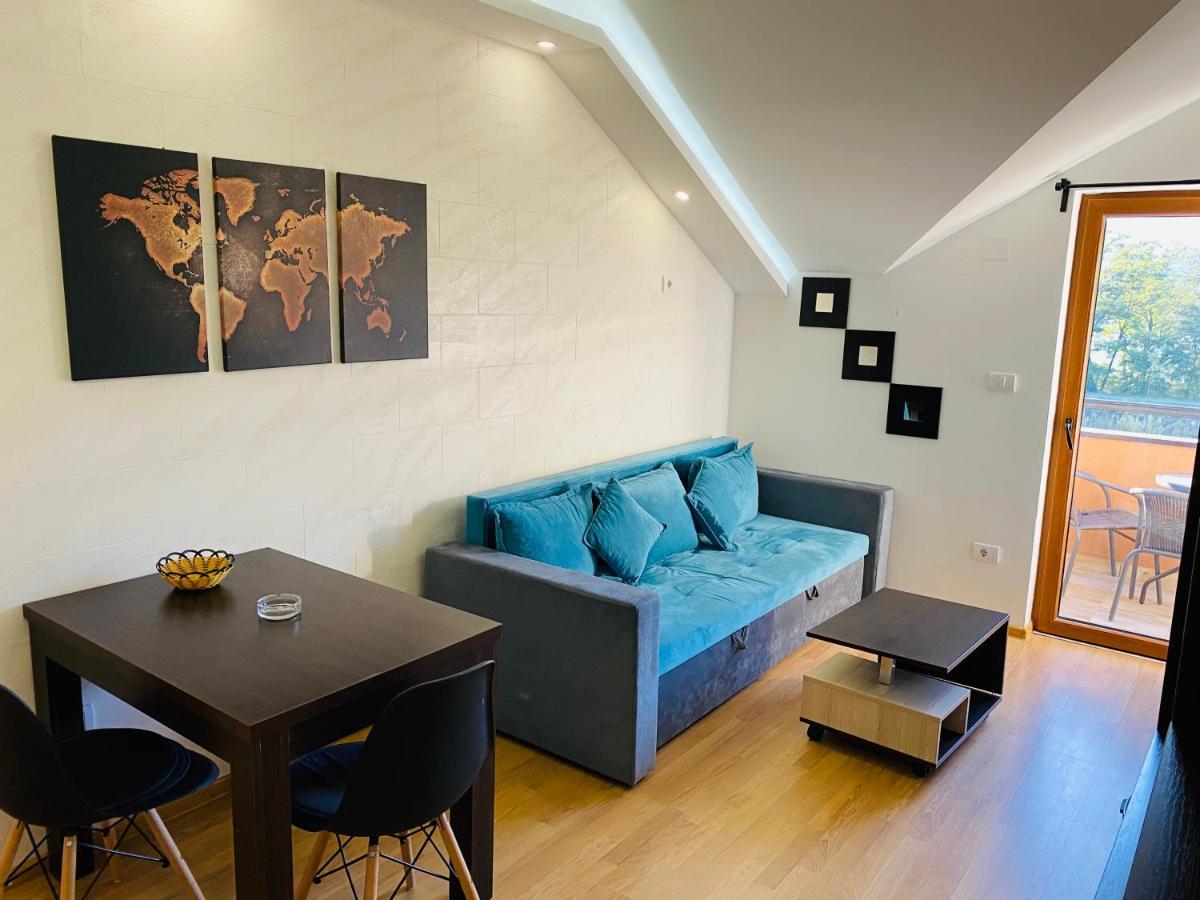 Apartmani Borova 2 Veliko Gradište Esterno foto