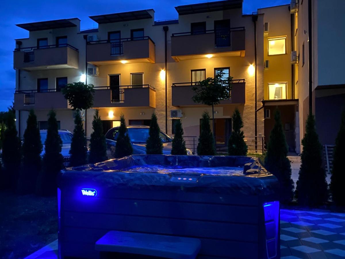 Apartmani Borova 2 Veliko Gradište Esterno foto