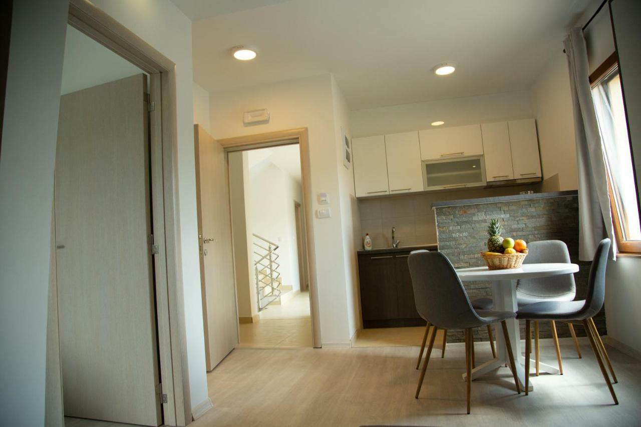 Apartmani Borova 2 Veliko Gradište Esterno foto