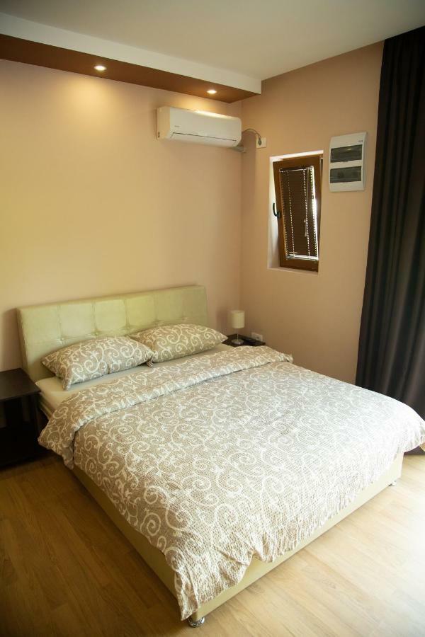 Apartmani Borova 2 Veliko Gradište Esterno foto